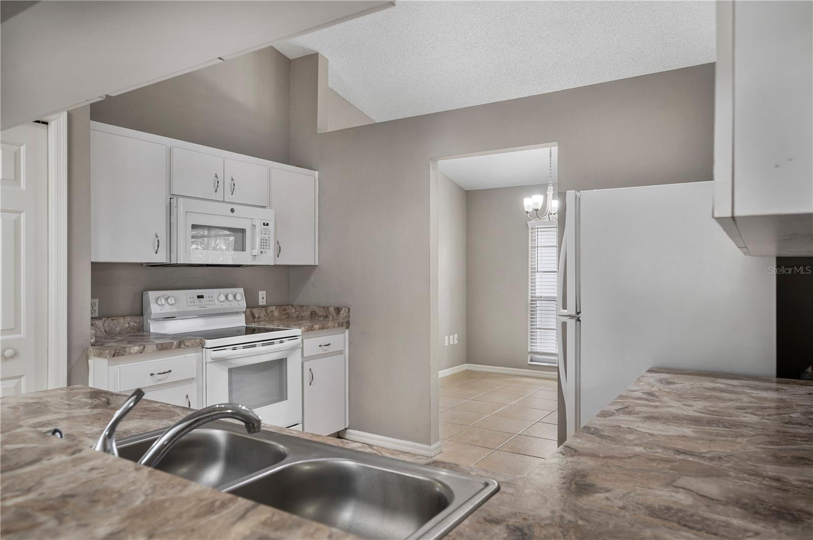 TOMAR HEIGHTS SUB - Residential