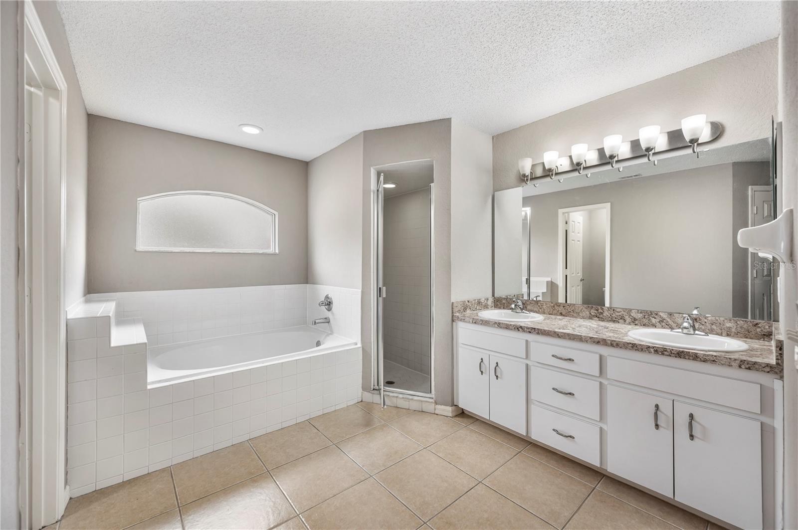 TOMAR HEIGHTS SUB - Residential