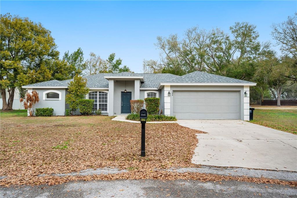 Photo of 5304 Ray Place, Lakeland, FL 33813 (MLS # P4937964)