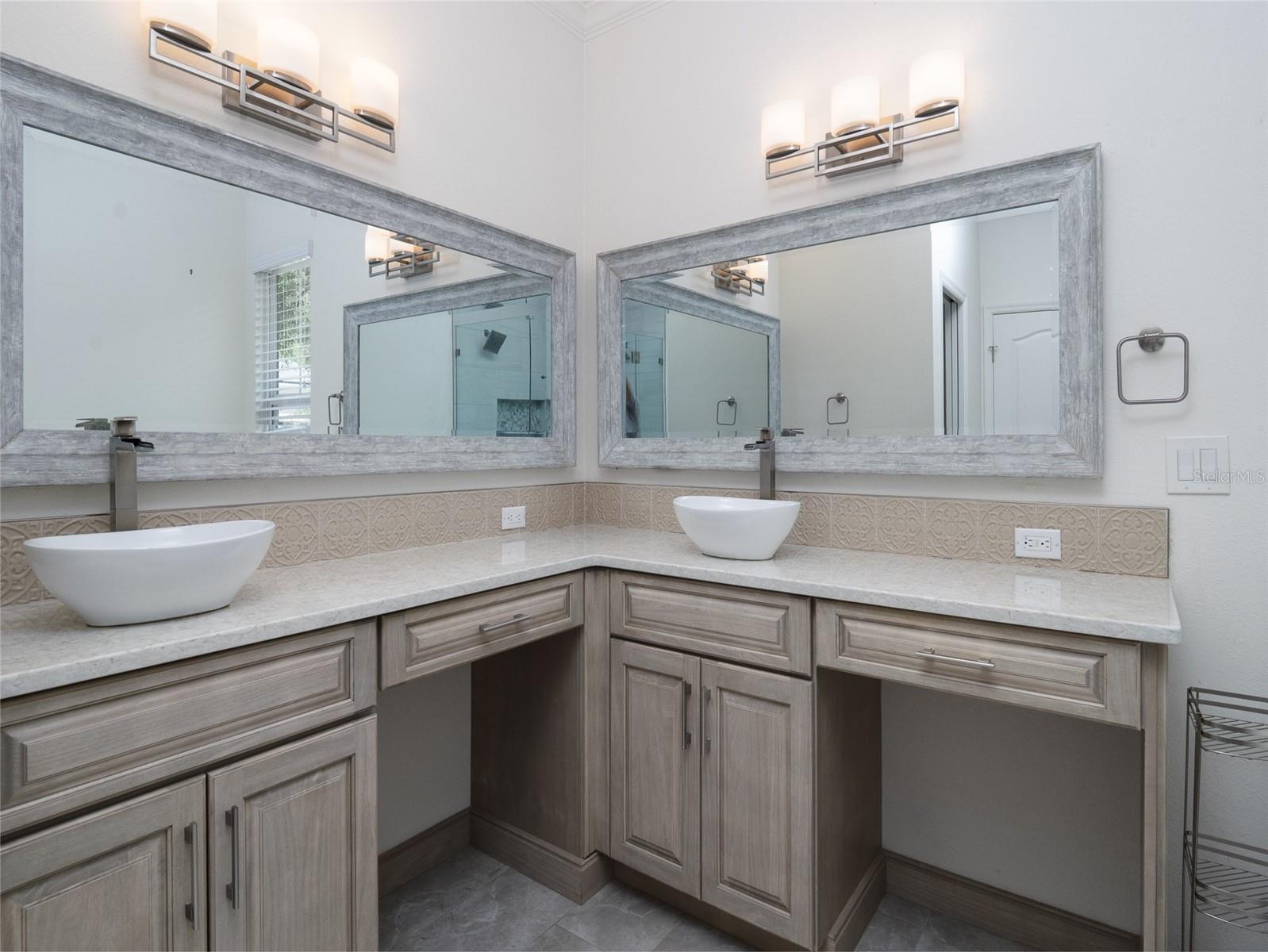 TOWN OF TIOGA PH 8 - Residential Lease