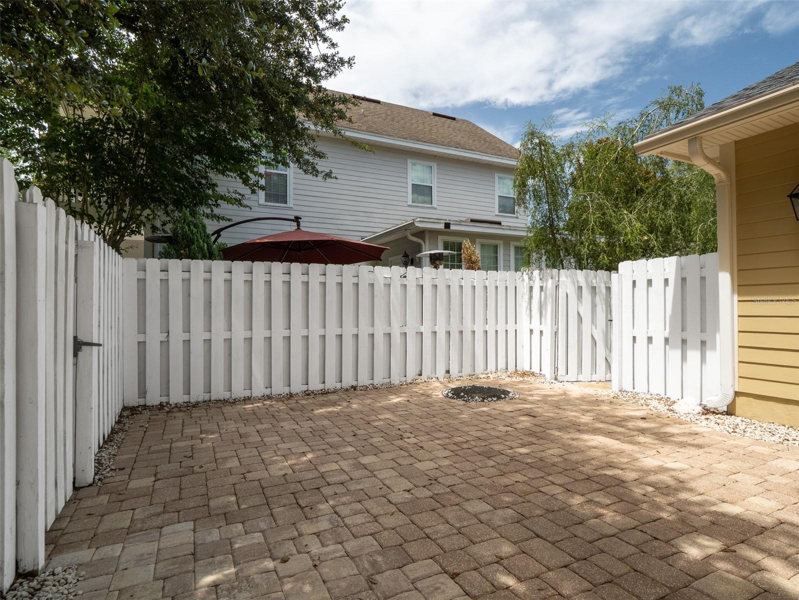 TOWN OF TIOGA PH 8 - Residential Lease