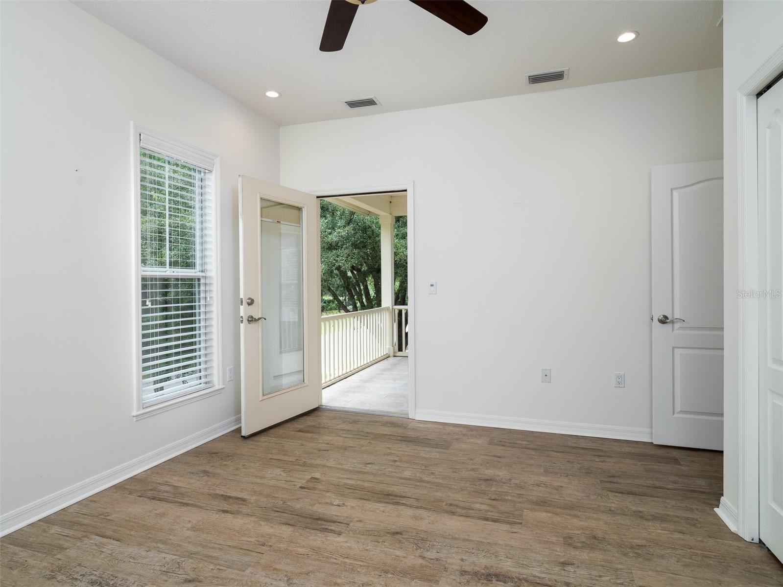 TOWN OF TIOGA PH 8 - Residential Lease