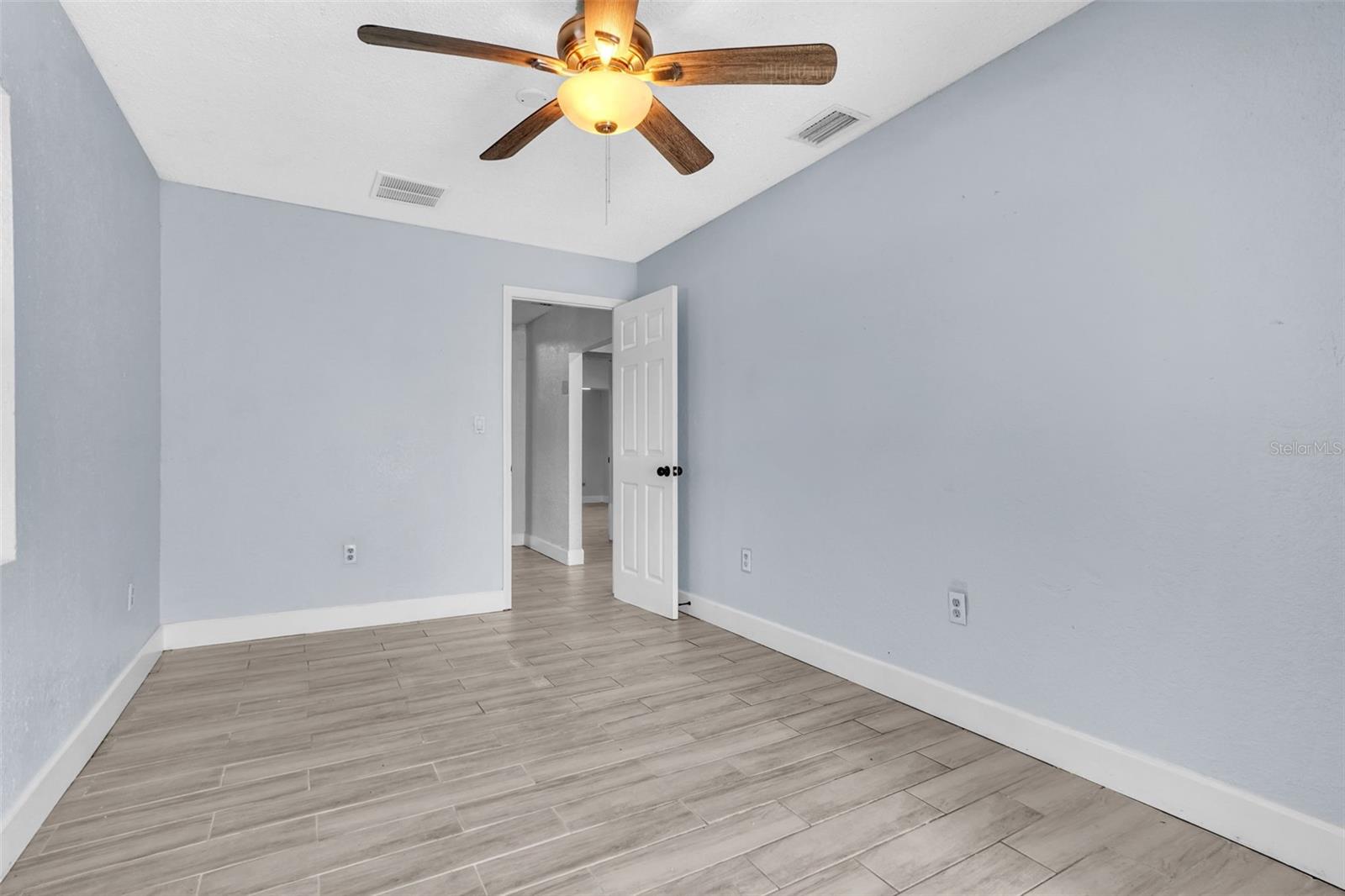 THOMAS ADD TO MIDWAY - Residential