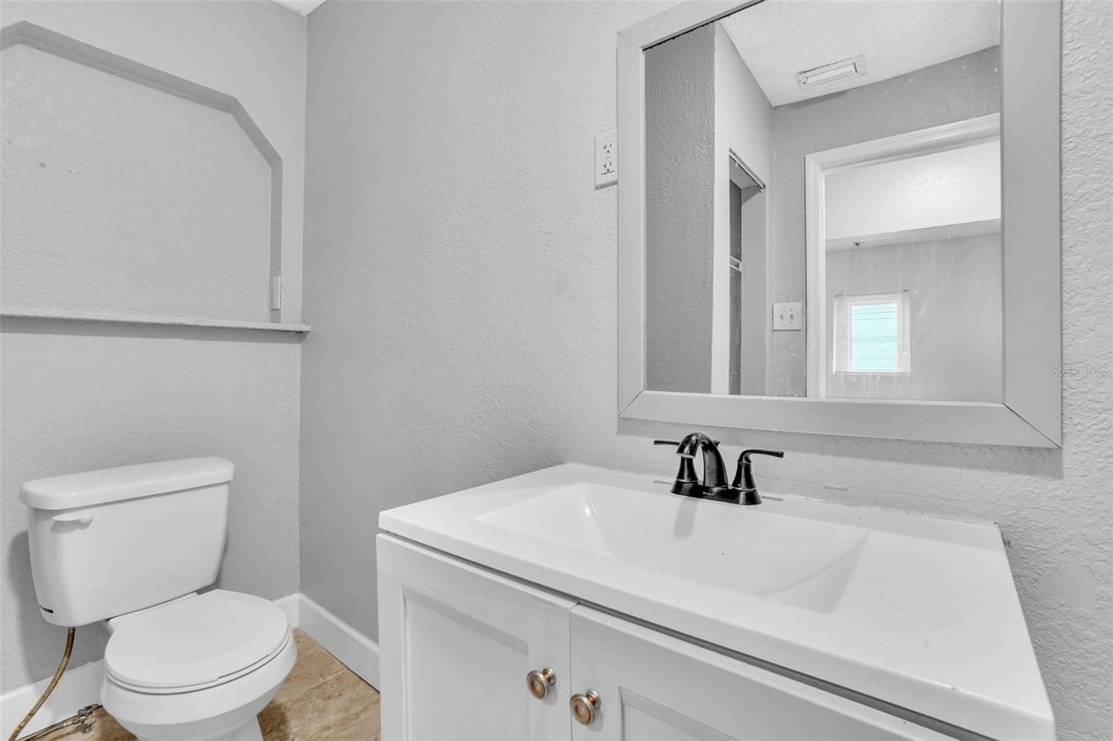 THOMAS ADD TO MIDWAY - Residential