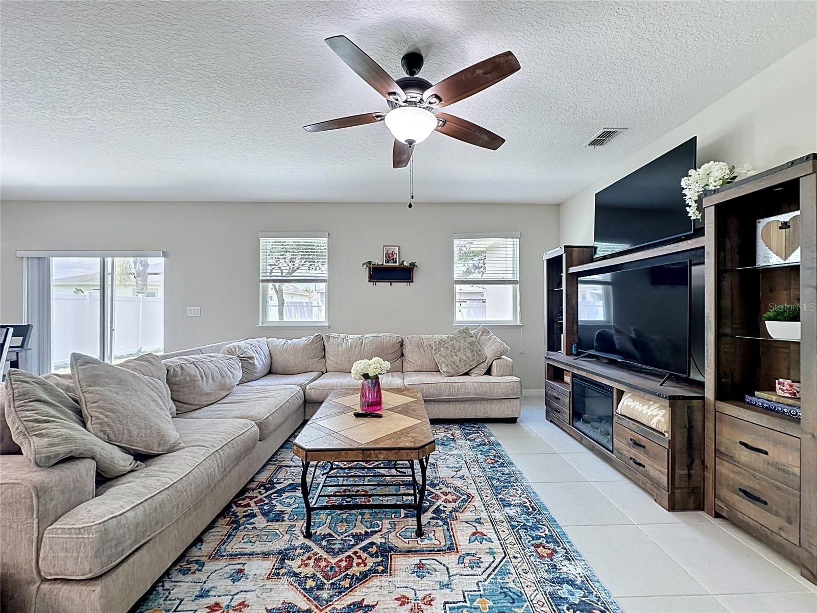 CAMBRIA - Residential