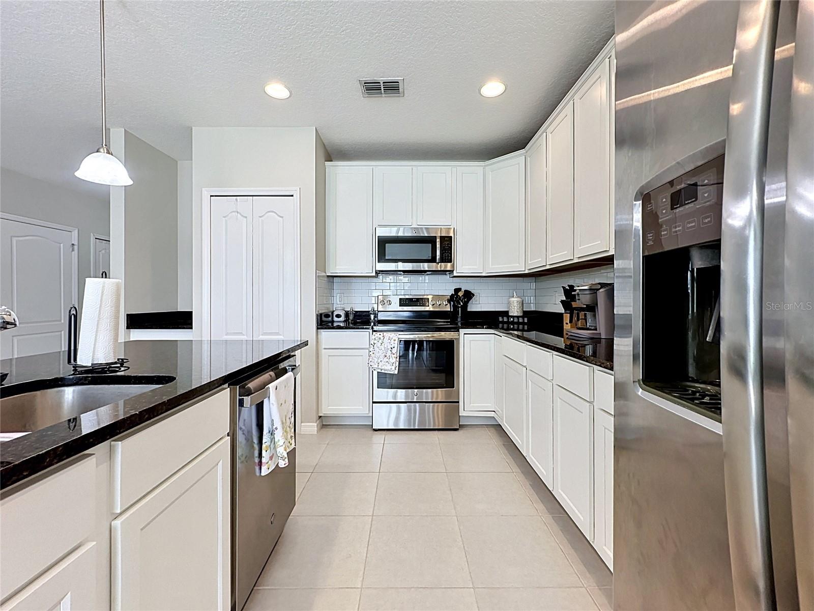 CAMBRIA - Residential