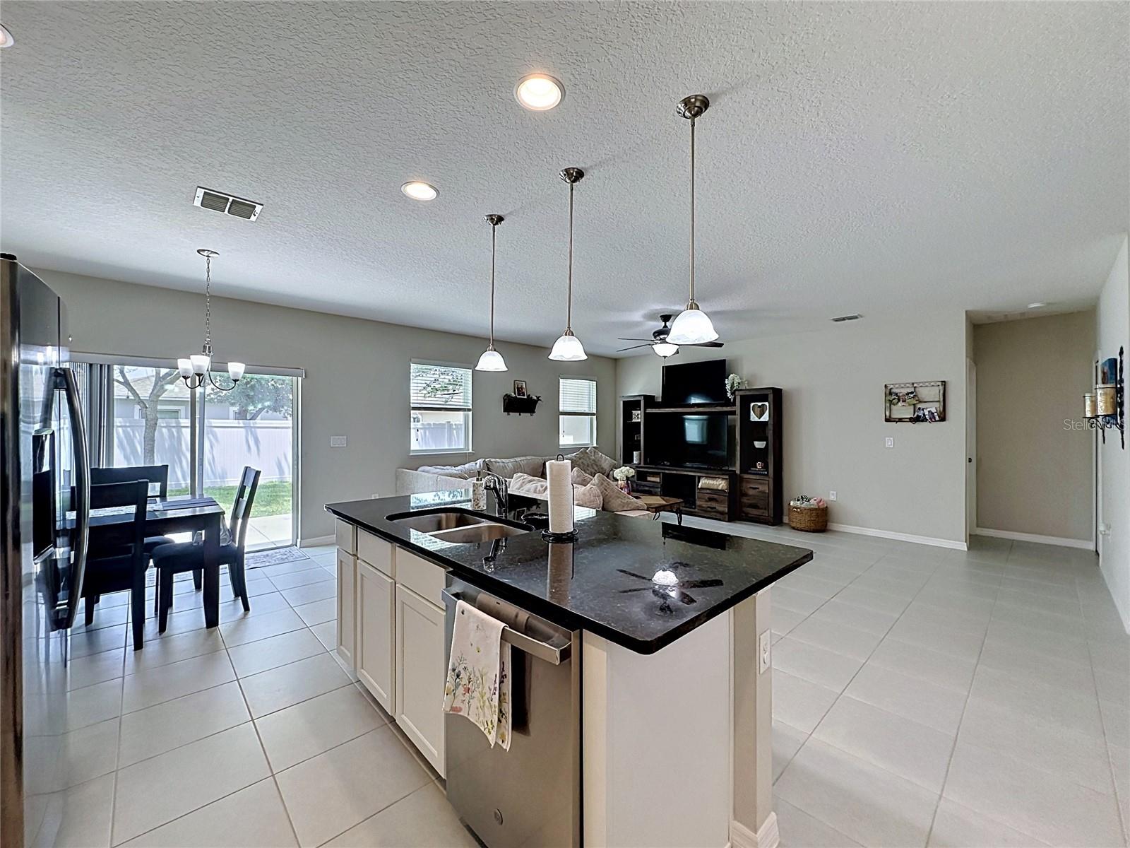 CAMBRIA - Residential