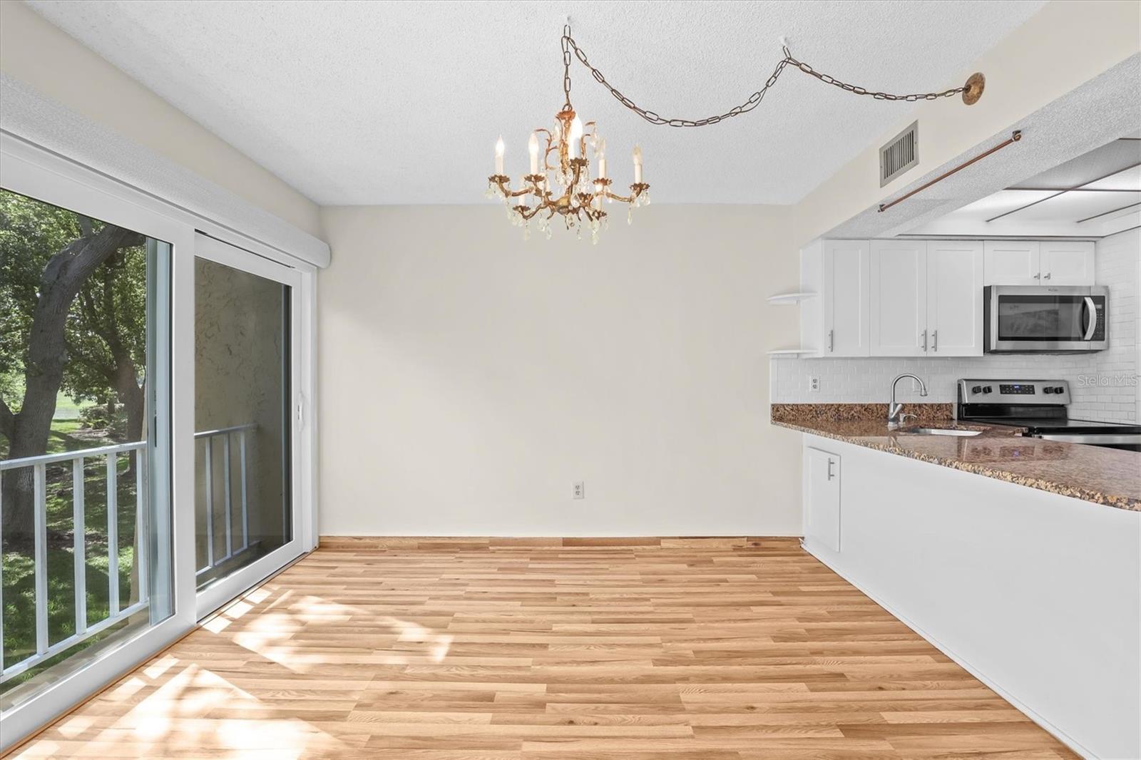 PENTHOUSE GREENS - Residential