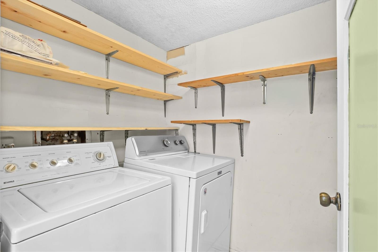 PENTHOUSE GREENS - Residential