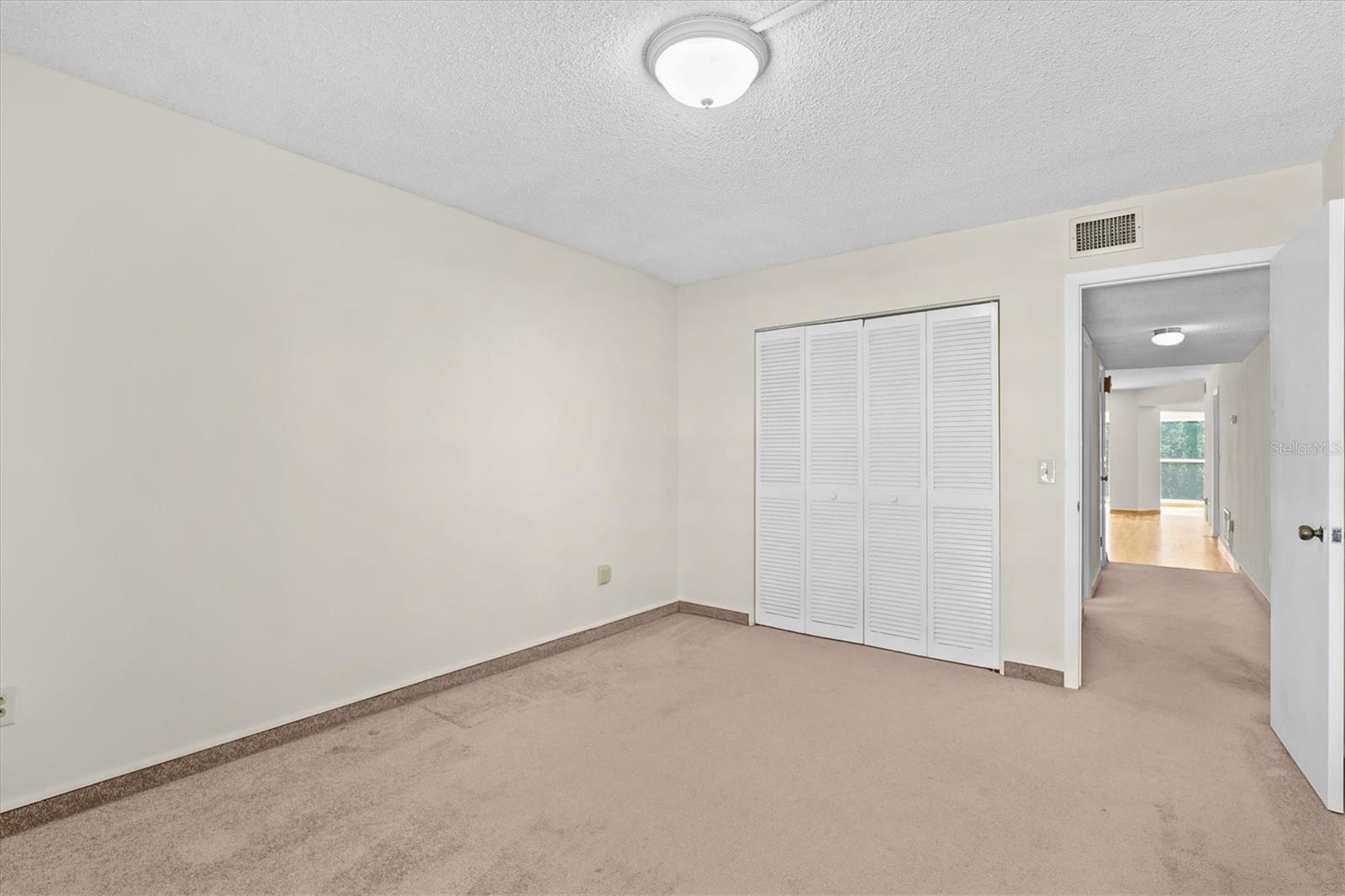 PENTHOUSE GREENS - Residential