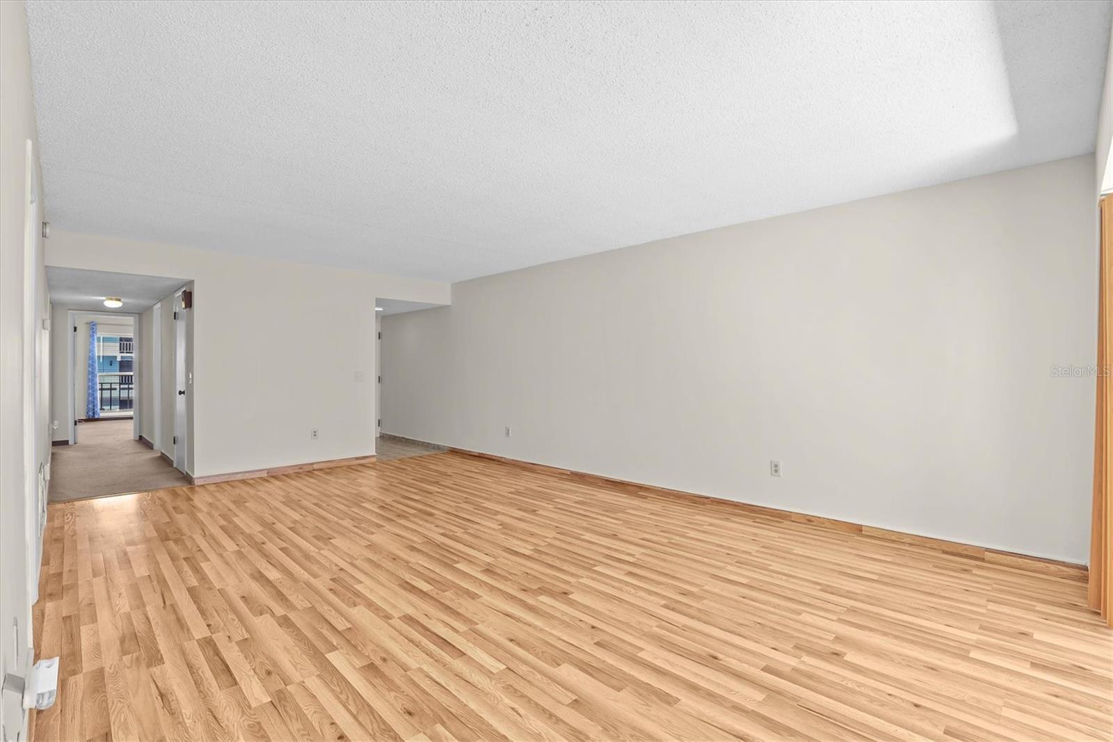 PENTHOUSE GREENS - Residential