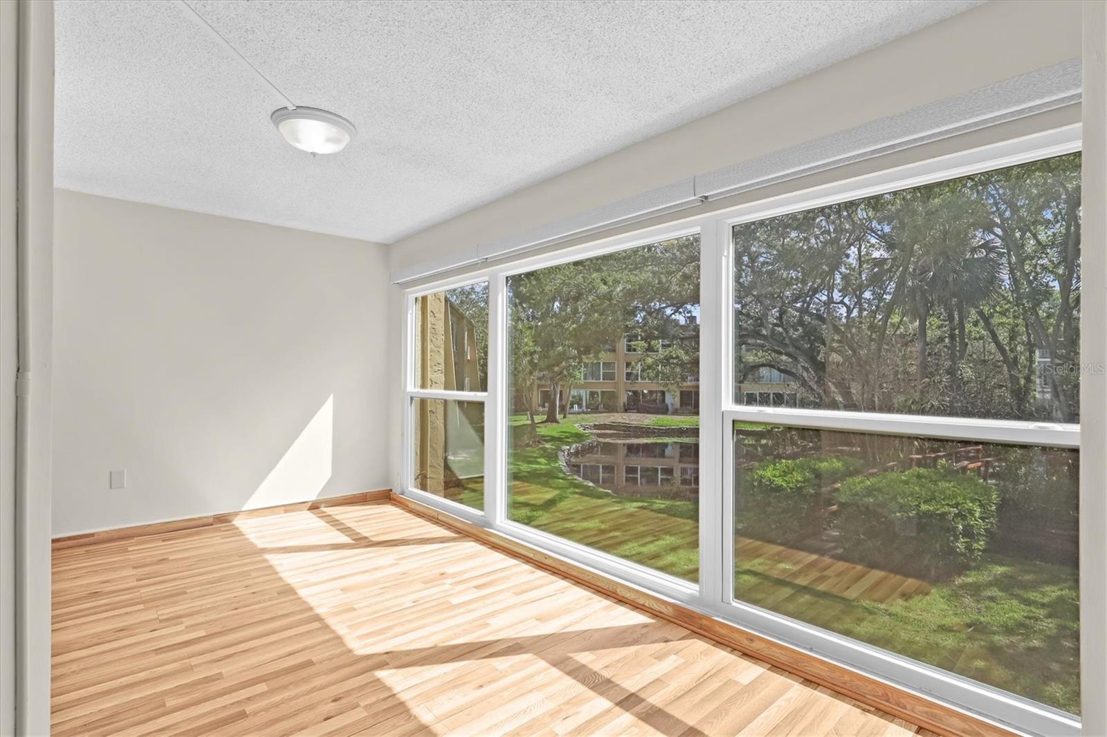 PENTHOUSE GREENS - Residential