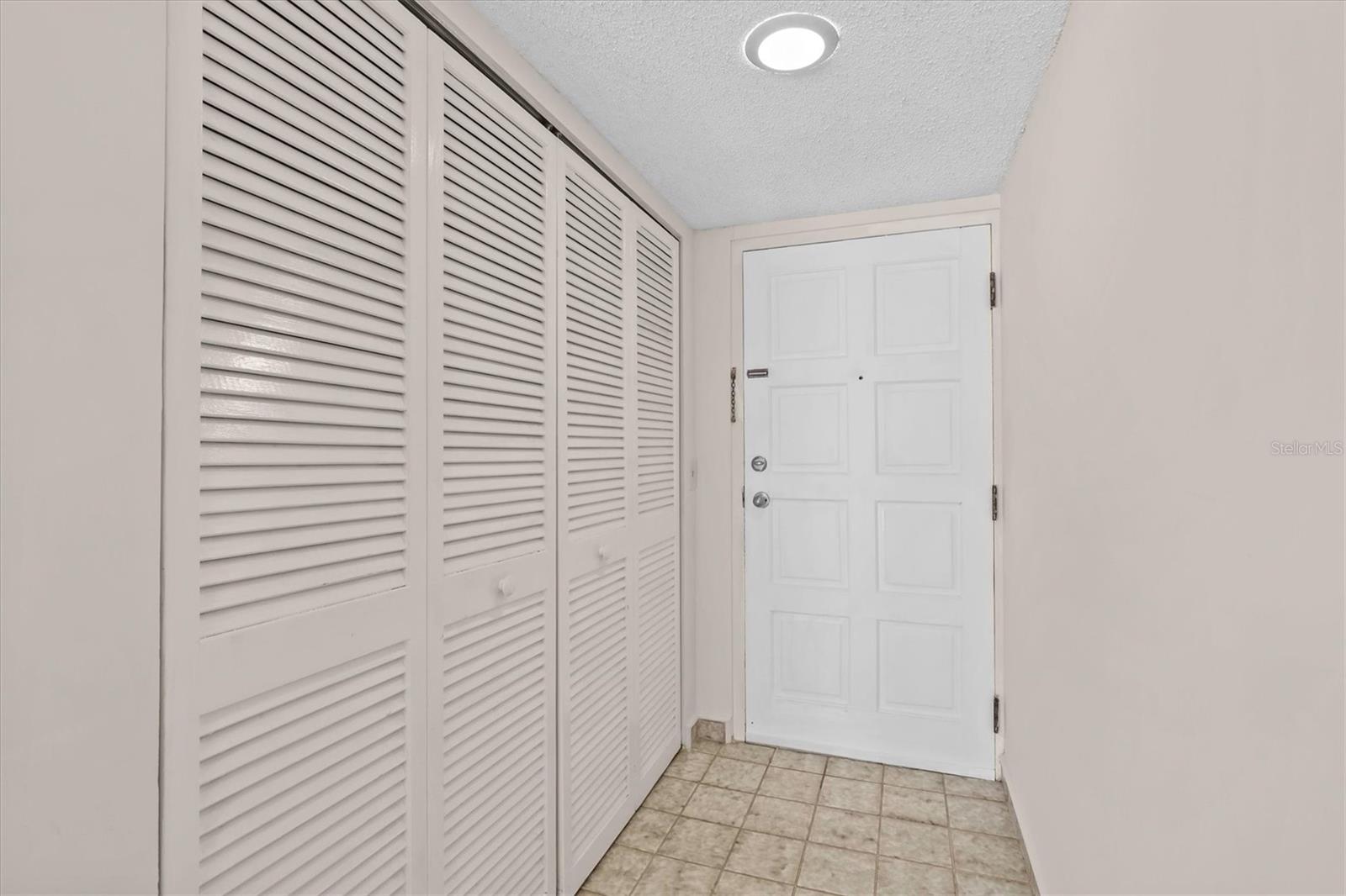 PENTHOUSE GREENS - Residential