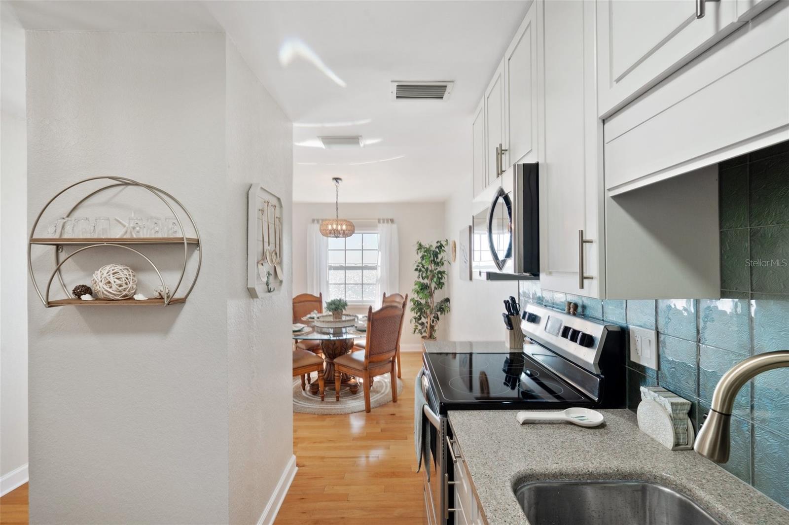 WATERSIDE AT COQUINA KEY SOUTH - Residential