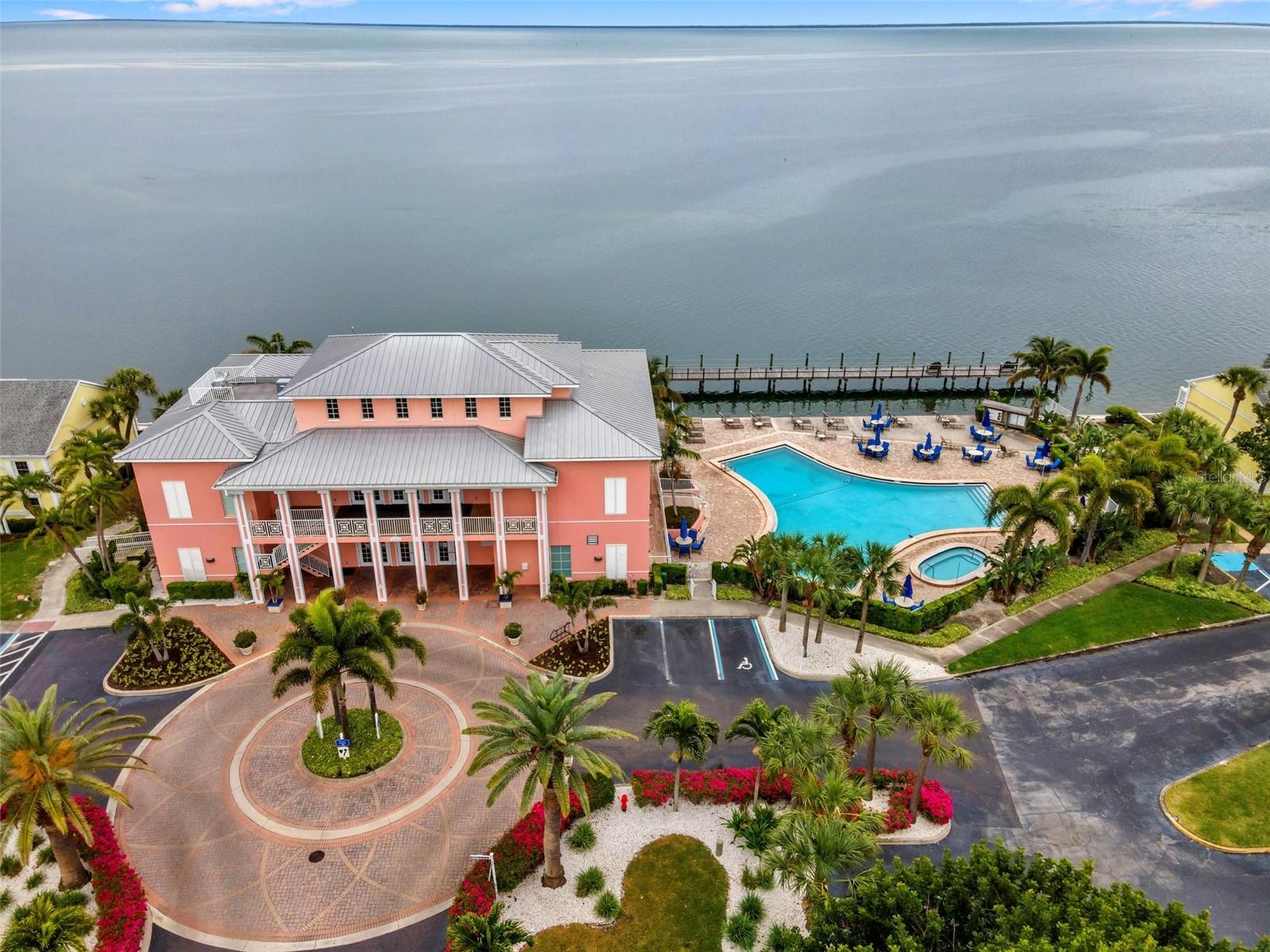 WATERSIDE AT COQUINA KEY SOUTH - Residential