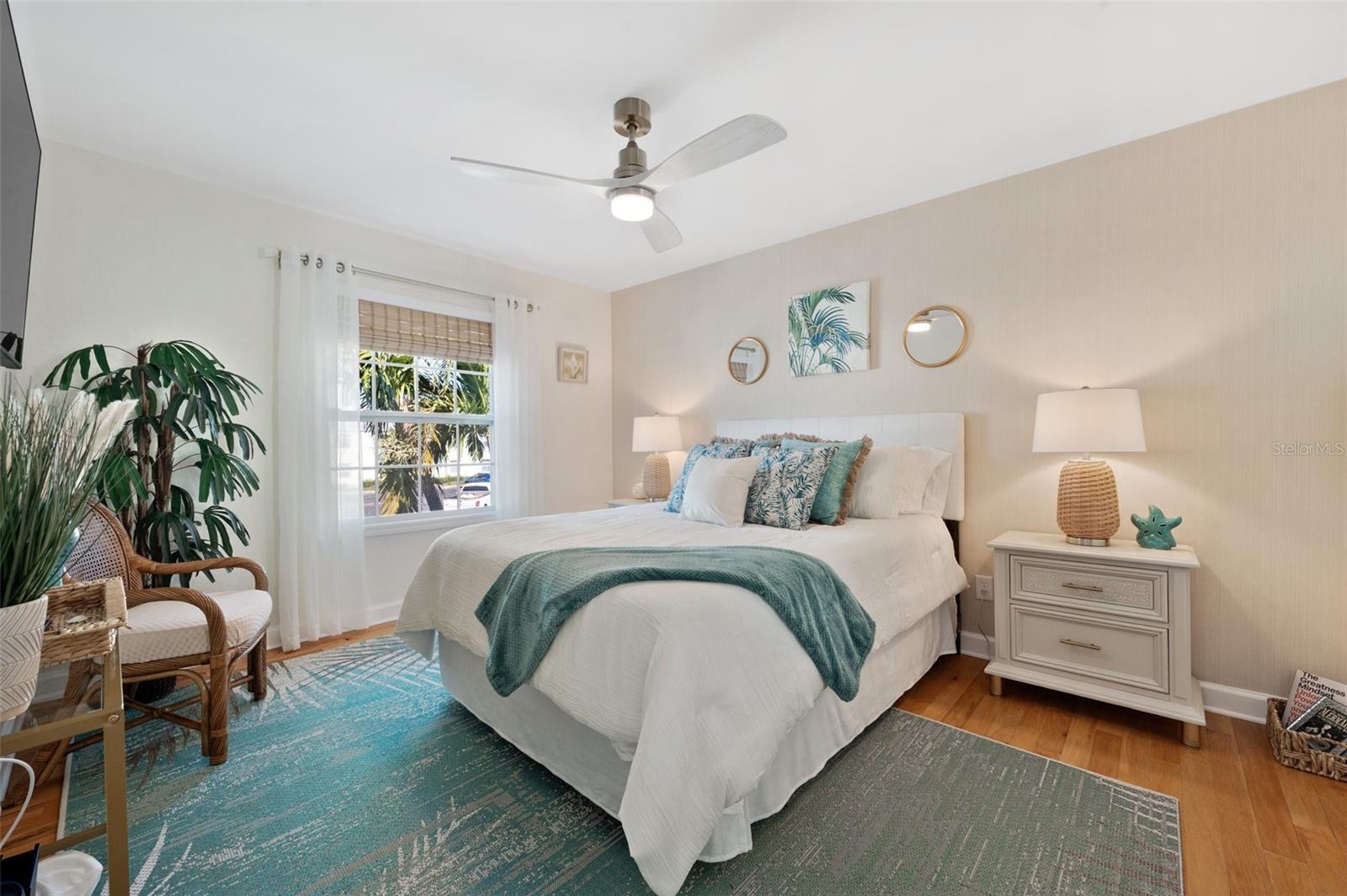 WATERSIDE AT COQUINA KEY SOUTH - Residential