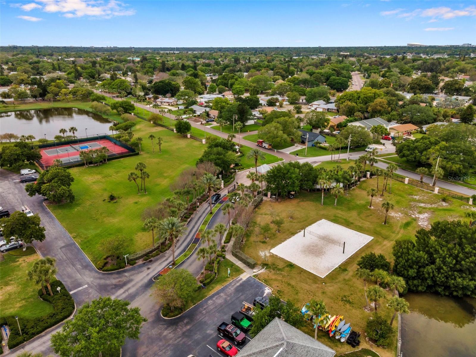 WATERSIDE AT COQUINA KEY SOUTH - Residential