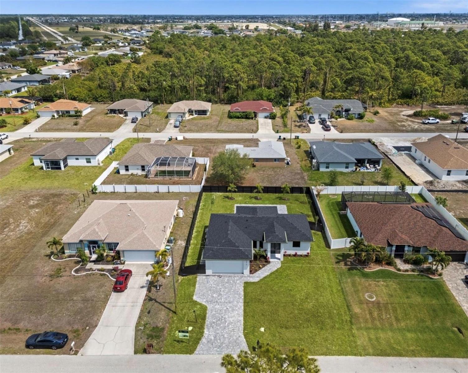 409 NW 25TH PLACE