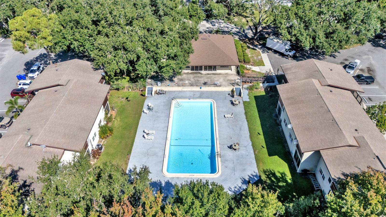 SANDY COVE LAKELAND & SANDY COVE LAKELAND ADD 01 - Residential