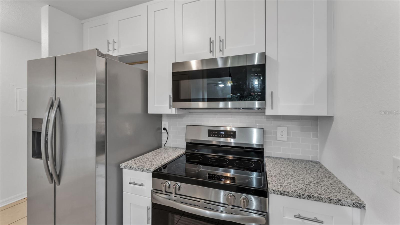 SANDY COVE LAKELAND & SANDY COVE LAKELAND ADD 01 - Residential