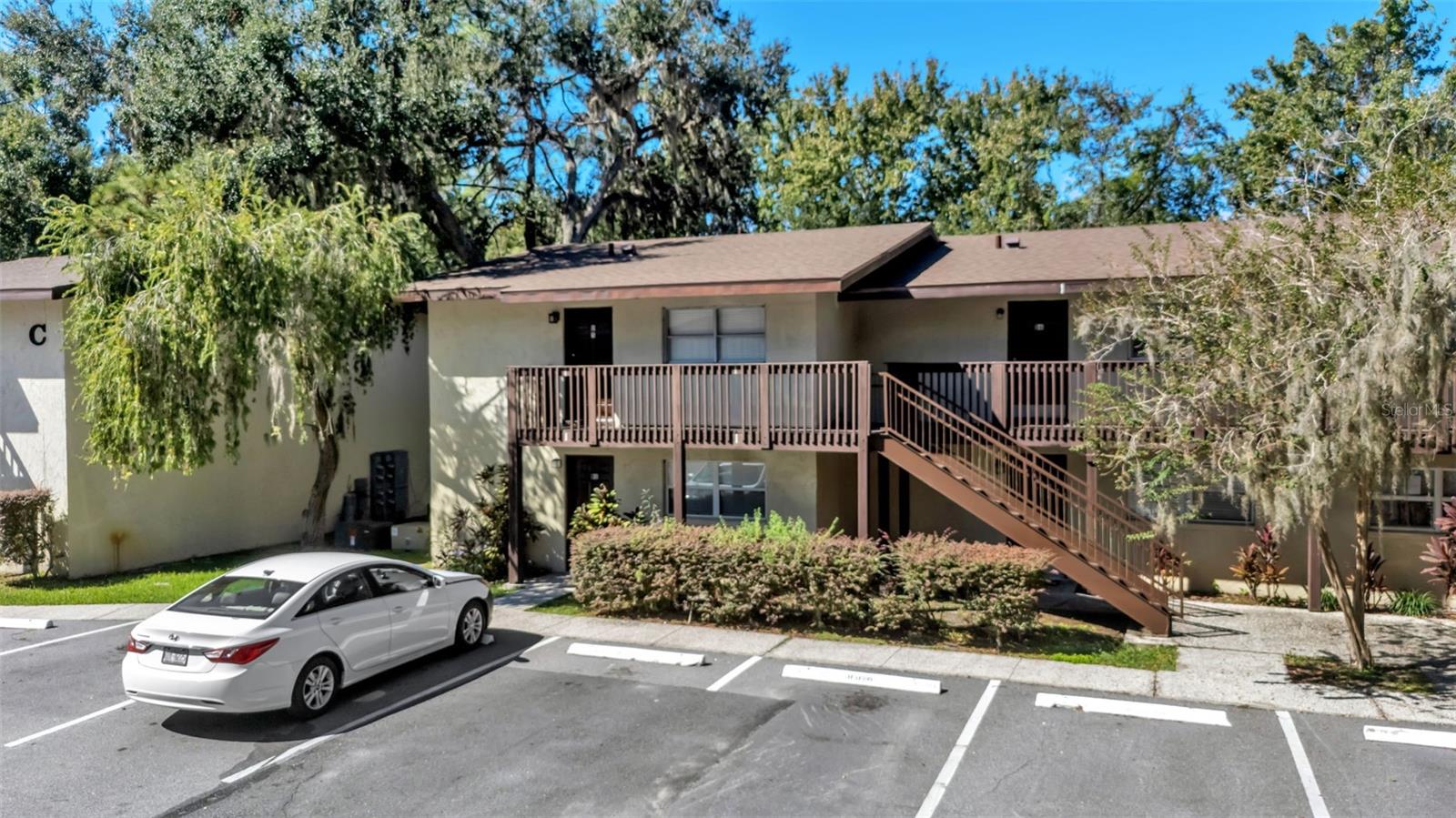 SANDY COVE LAKELAND & SANDY COVE LAKELAND ADD 01 - Residential