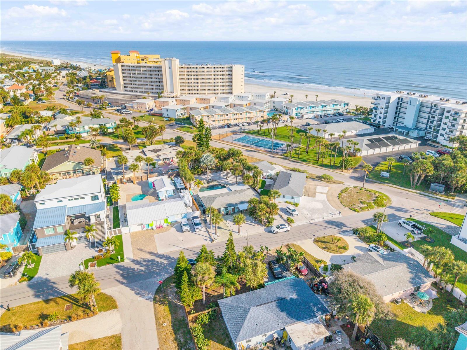 COLLINS - Residential