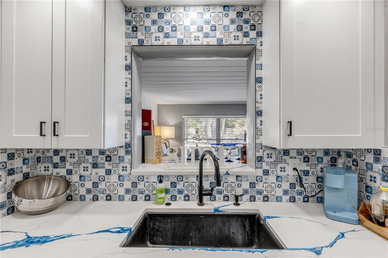 COLLINS - Residential