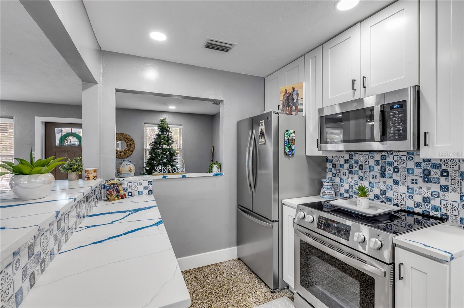 COLLINS - Residential