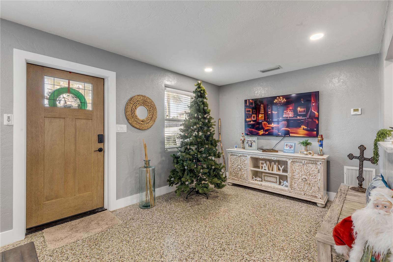 COLLINS - Residential