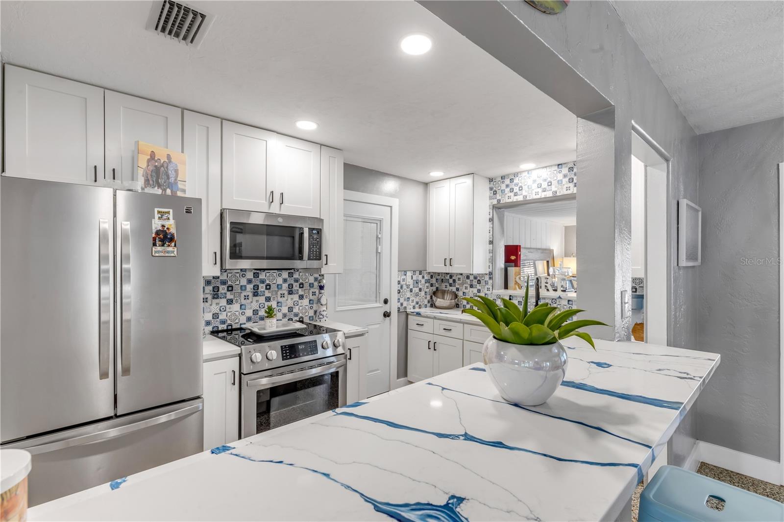 COLLINS - Residential