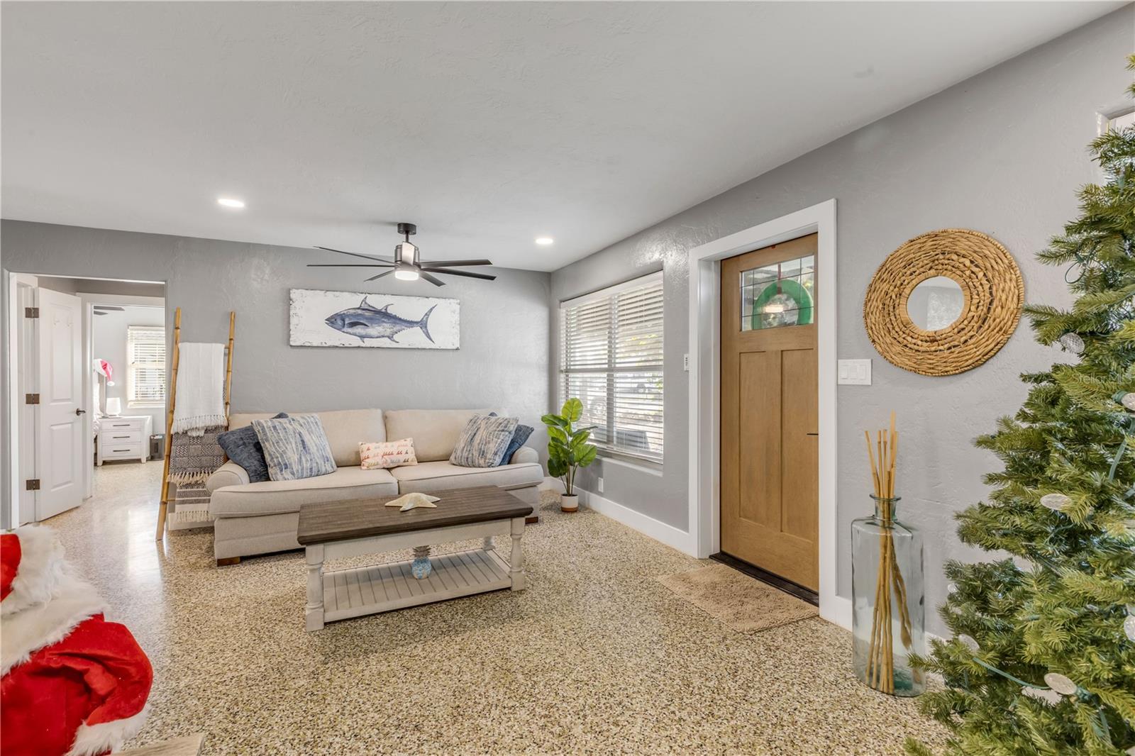 COLLINS - Residential