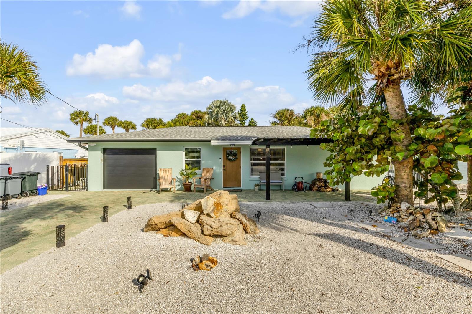 COLLINS - Residential