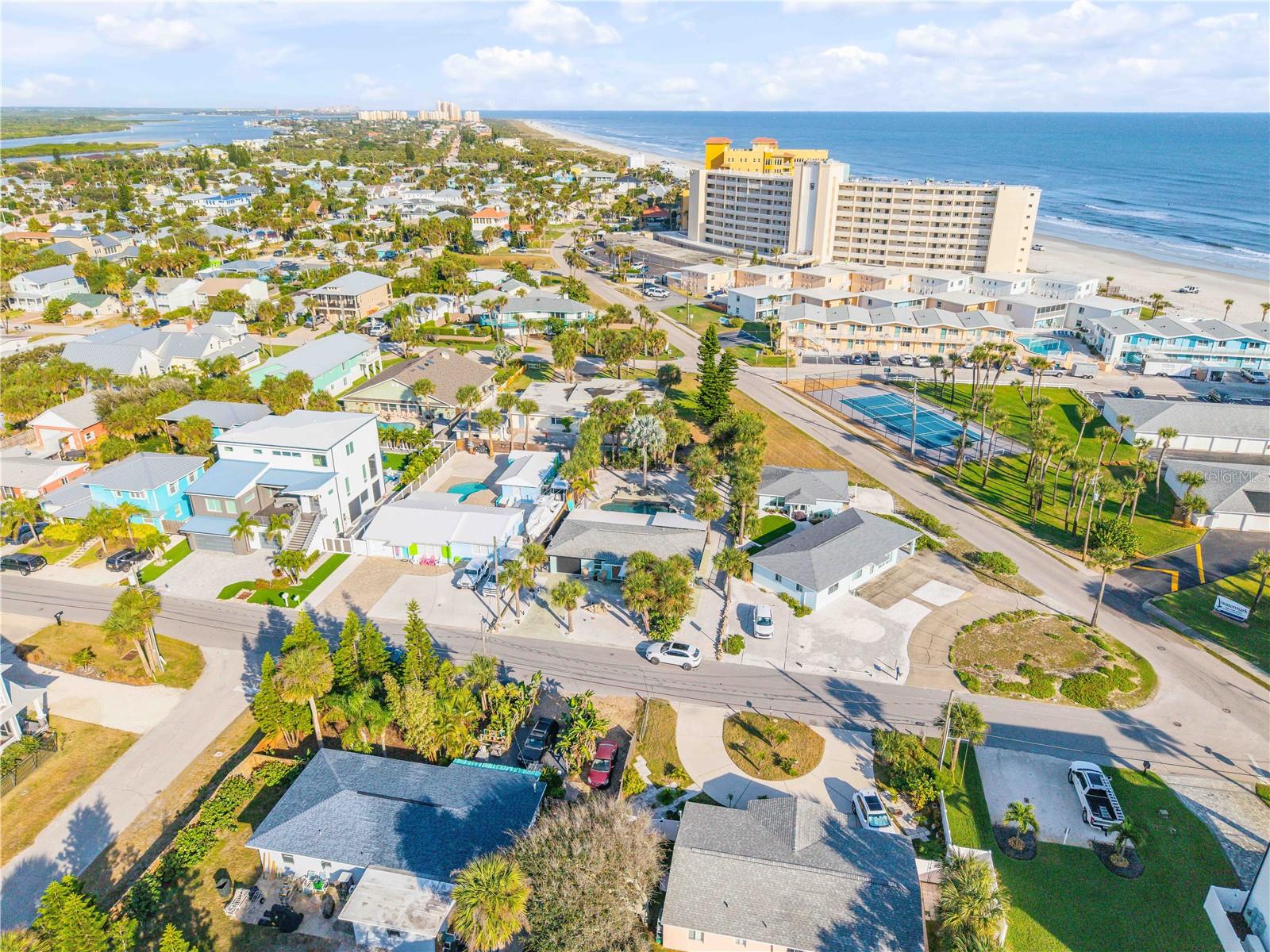 COLLINS - Residential