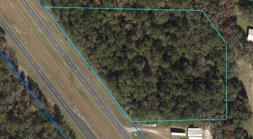 Lot 7 of three contiguous parcels on US Hwy 27 just south of Williston Fl. Sold separately or buy all three and the possibilities are endless. The lots are zoned vacant land and according to the owner can be changed to accommodate business or residential. Owner will consider owner financing. Please speak to agent for details.
7 minutes from HITS OF OCALA Post Time Farm! Home of the HITS OF OCALA WINTER CIRCUIT!