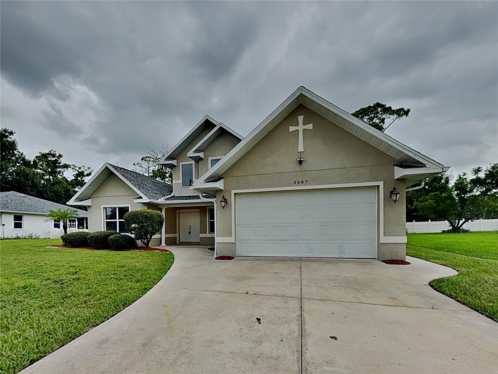Take a look at this beautiful home, Clean and Move-In Ready, split plan featuring 4 bedrooms, 2.5 bathrooms, 2 car garage and approximately 2,404 heated square feet. Enjoy the freedom of a virtually maintenance free lifestyle while residing in a great community. Smart Home Tech - $21.95/mo; Washer/Dryer - $35/mo; High Speed Cable/Internet (if applicable by 3rd Party user) $55/mo; Renters insurance reqrd, Pool service (if applicable) is $150/mo, Septic System (if applicable)- $35/mo; Admin Fee - $150 after lease is generated. Applications are First Come First Serve basis. Possible Variable Rent Option – go to “Apply” on website and select Term for monthly rental options. This home is professionally managed and maintained by Owner. You deserve single family rental living at its best!