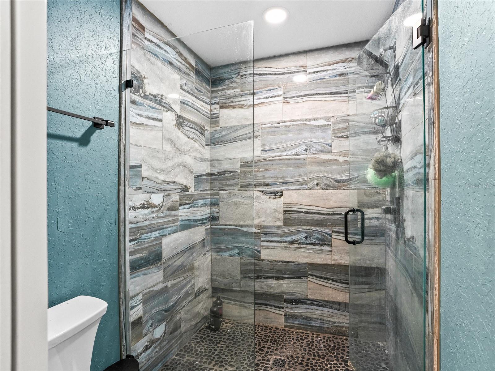 ROUTE 40 RANCHETTES - Residential Lease