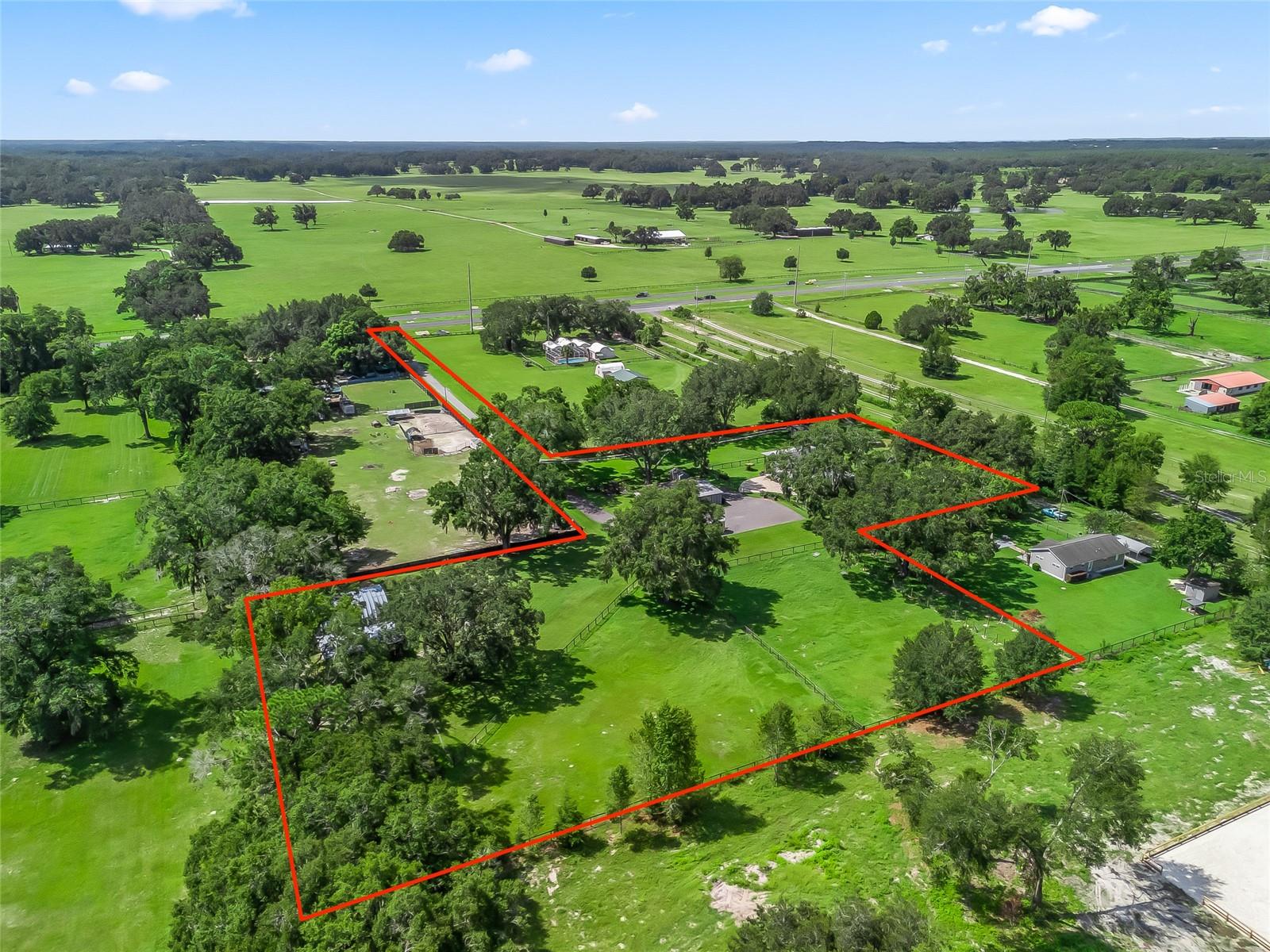 ROUTE 40 RANCHETTES - Residential Lease