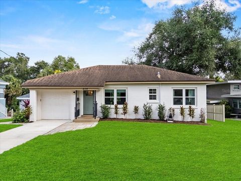 Photo of 838 Hollingsworth Road, Lakeland, FL 33801 (MLS # L4956430)