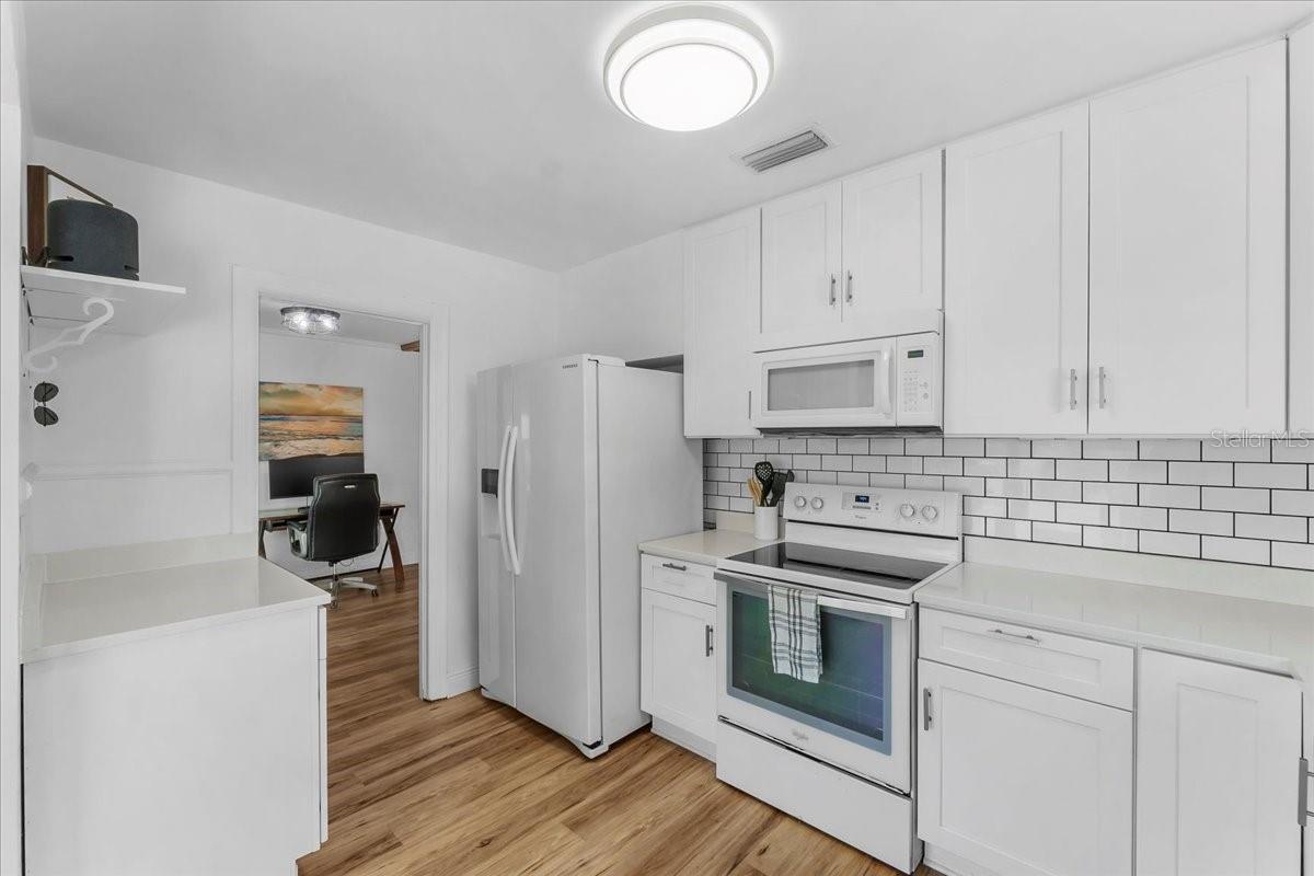 ACREAGE - Residential