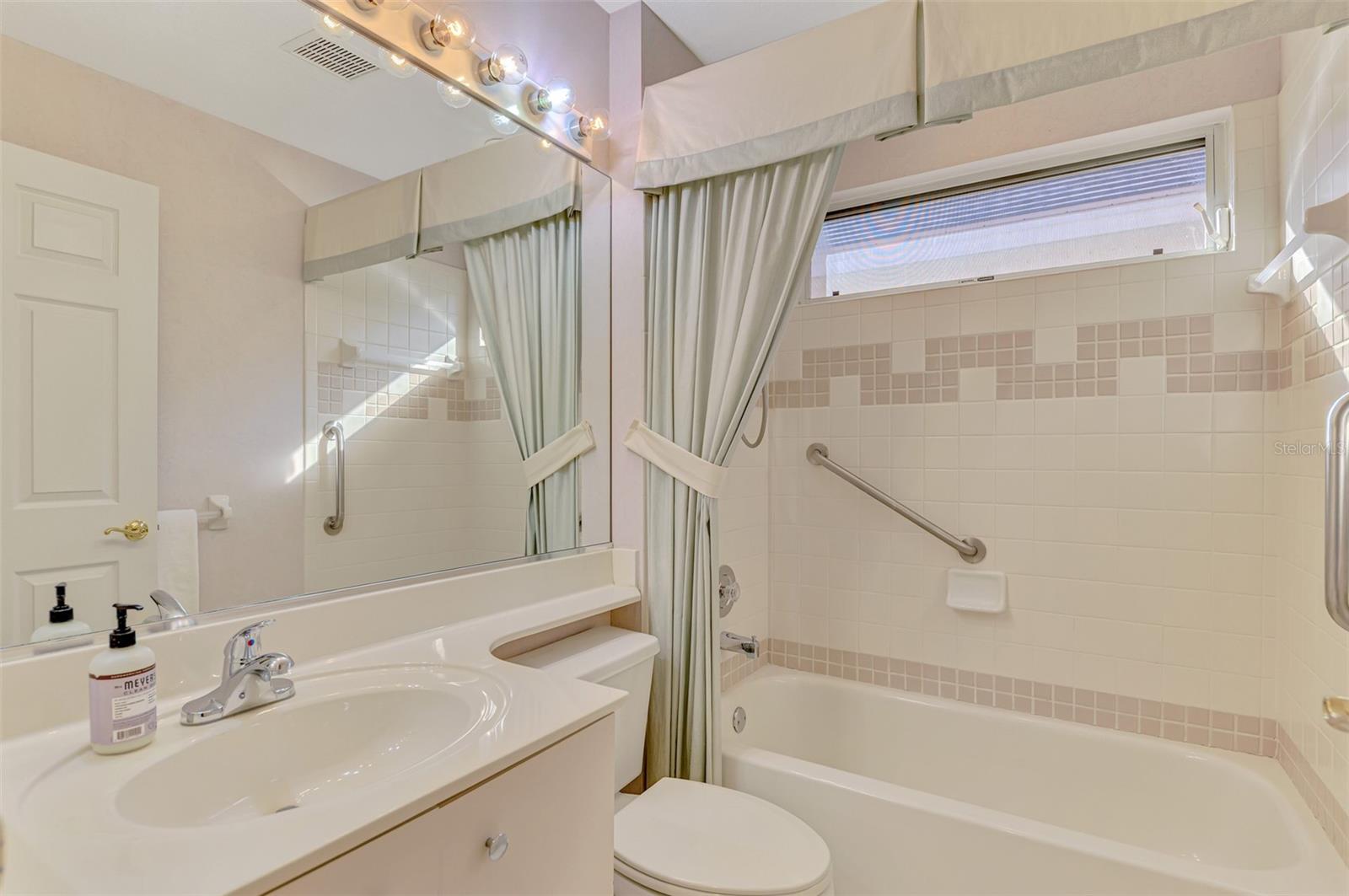 RIVERWOOD - Residential