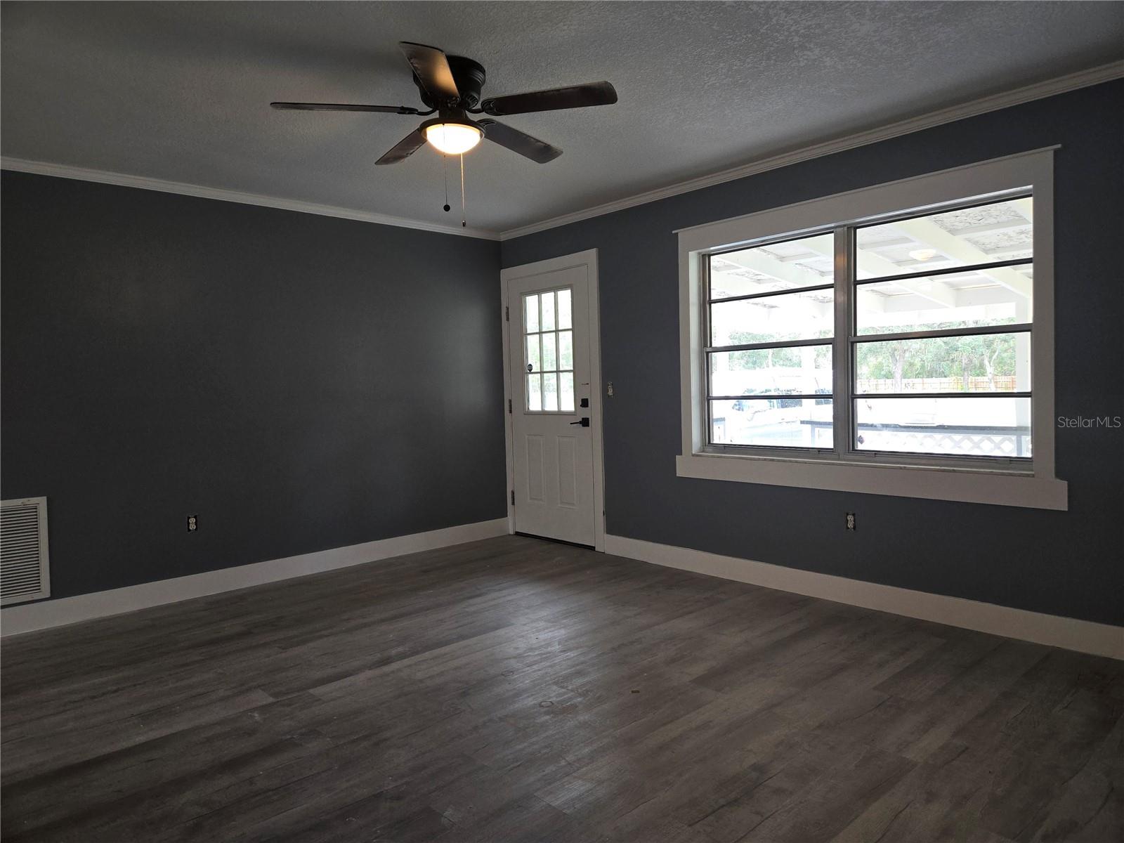 HIGHLANDS - Residential Lease