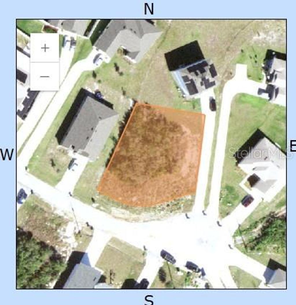 Photo of 17 Larch Lane, Kissimmee, FL 34759 (MLS # S5123635)