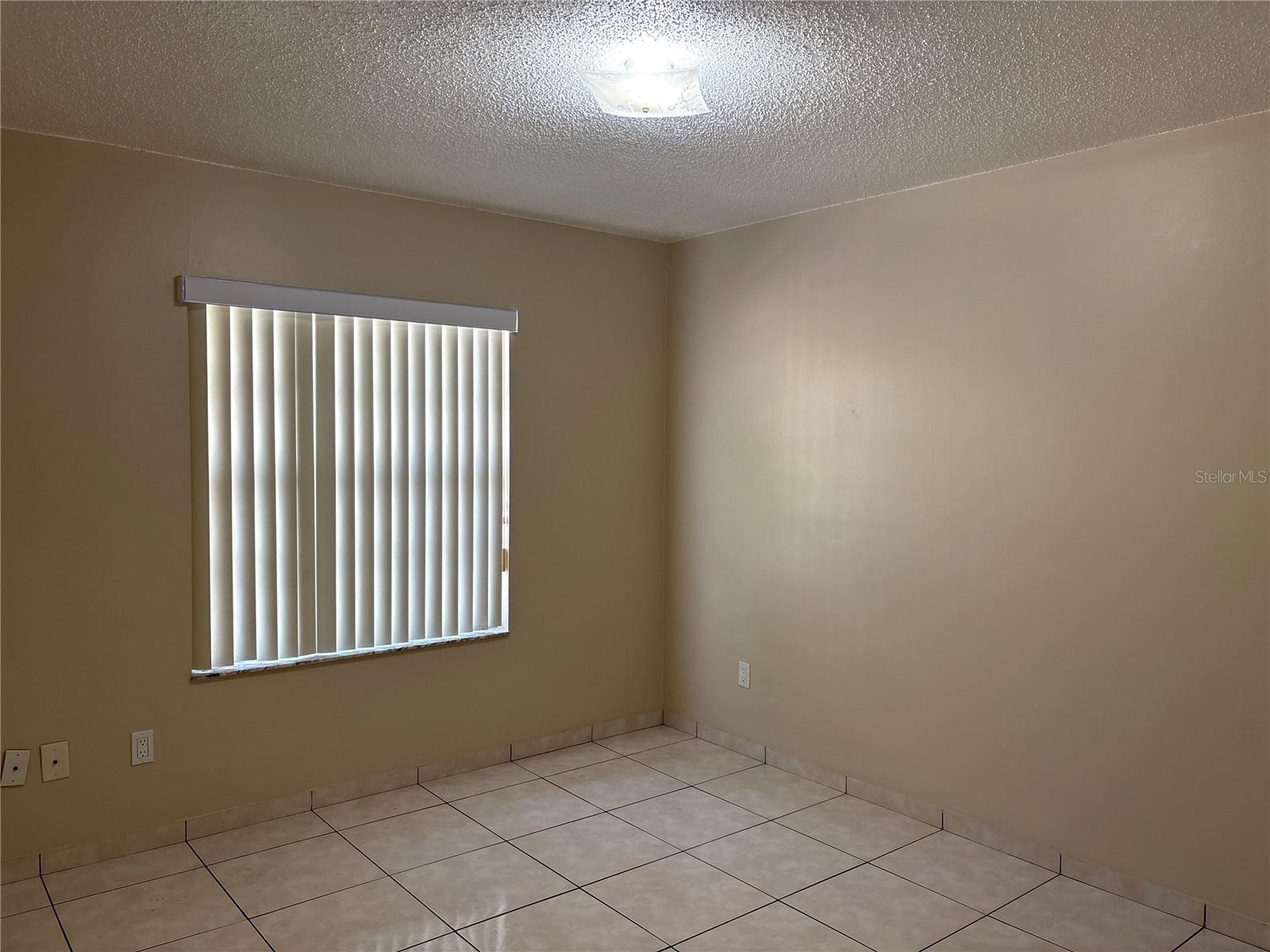 PEPPER MILL SEC 07 - Residential Lease