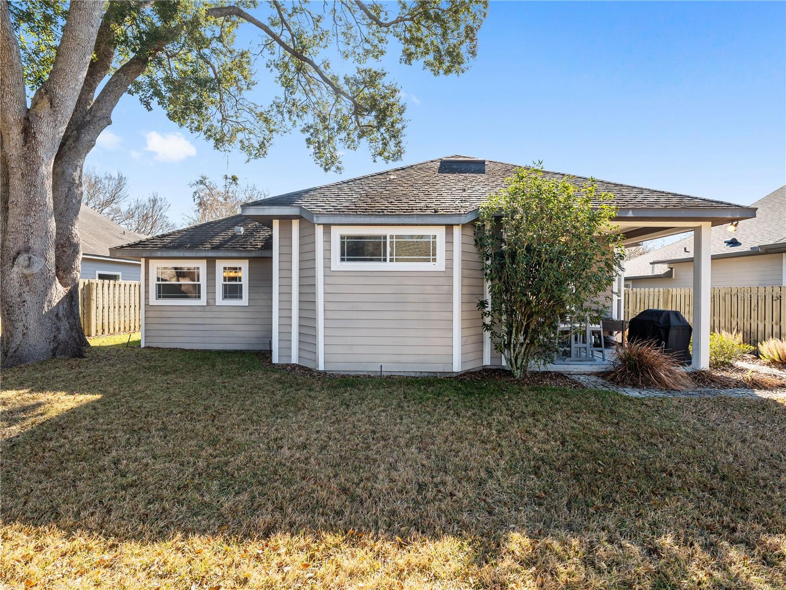 LONGLEAF - Residential