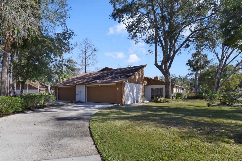 Photo of 15 Soco Trail, Ormond Beach, FL 32174 (MLS # V4947117)