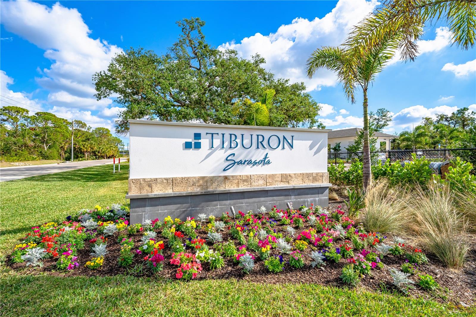 TOWNS AT TIBURON - Residential