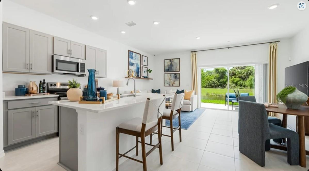 TOWNS AT TIBURON - Residential