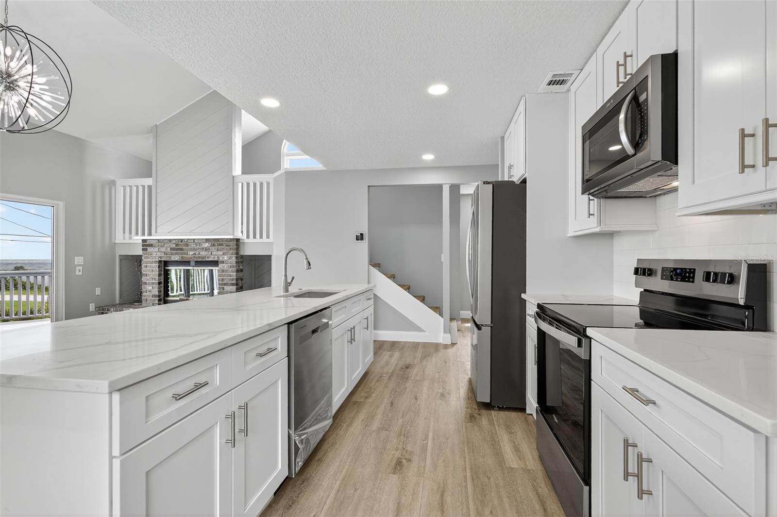 VALWILLA BEACH - Residential