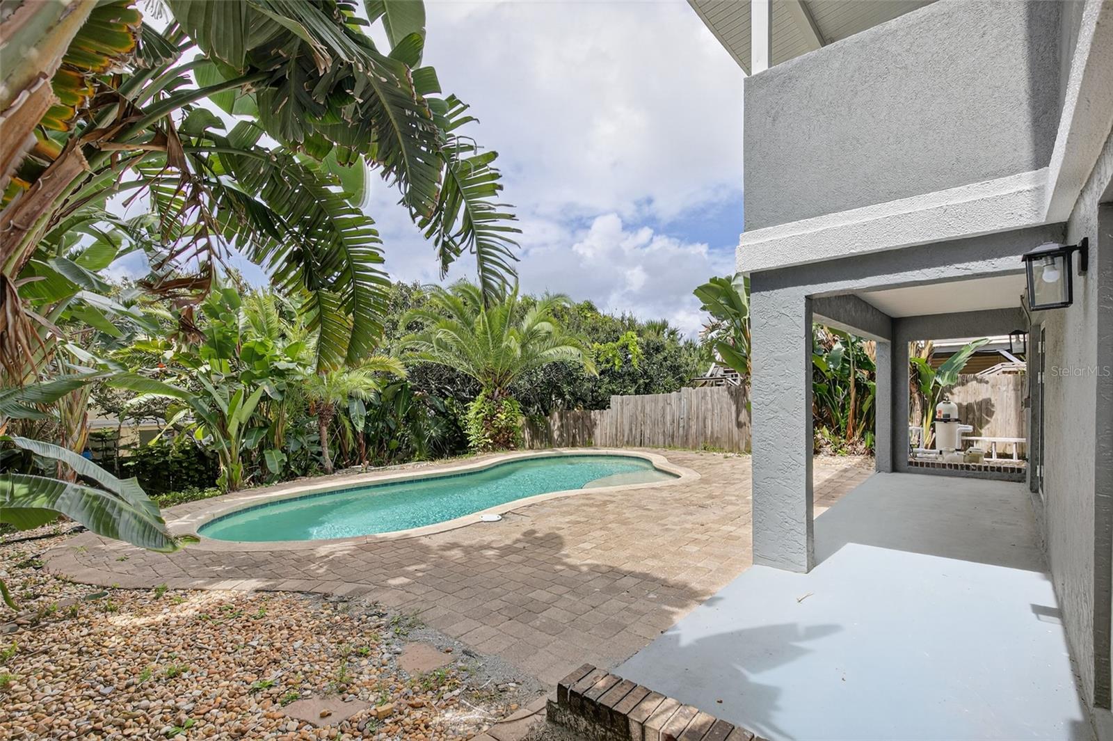 VALWILLA BEACH - Residential