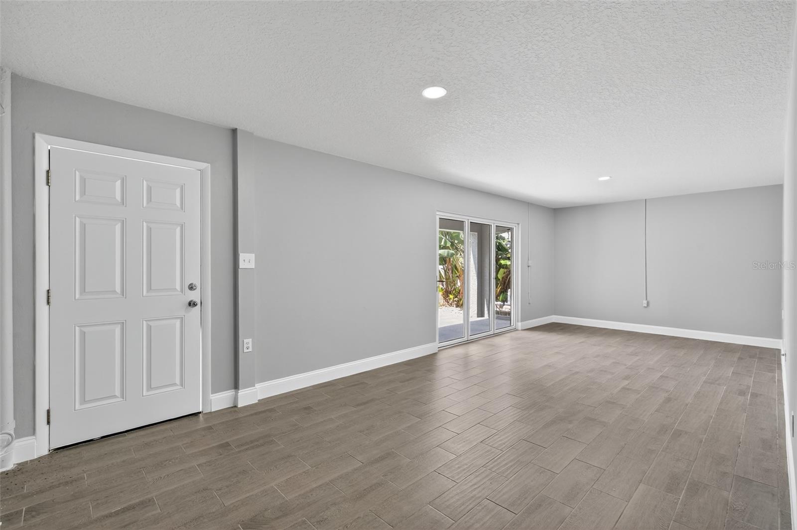 VALWILLA BEACH - Residential